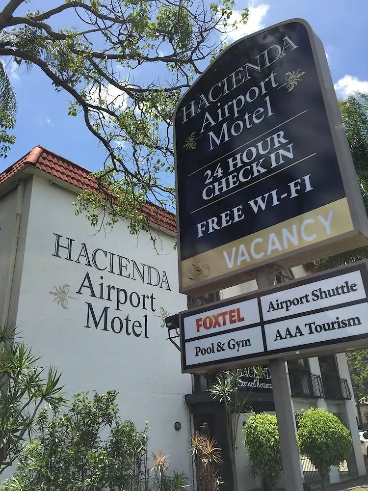 Hamilton Brisbane Airport Hotel 3*,