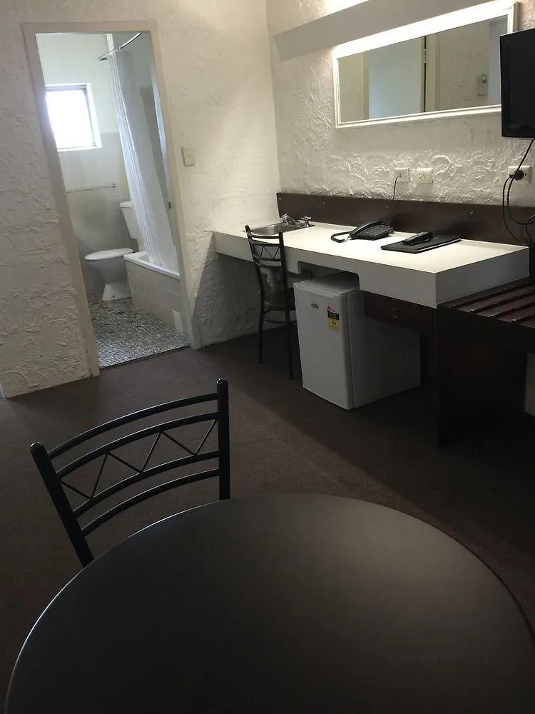 Hamilton Brisbane Airport Hotel