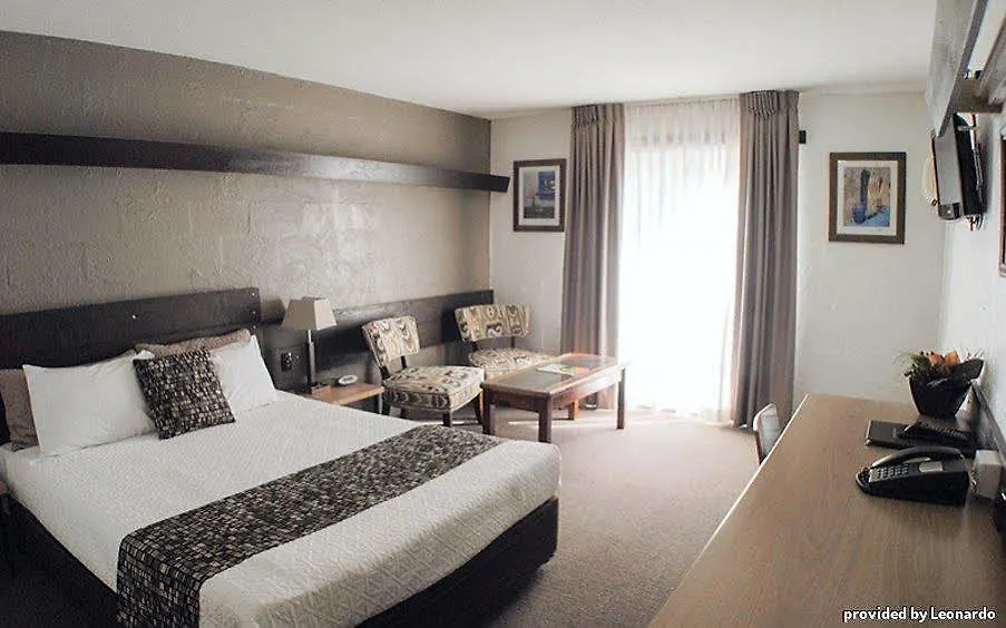 Hamilton Brisbane Airport Hotel