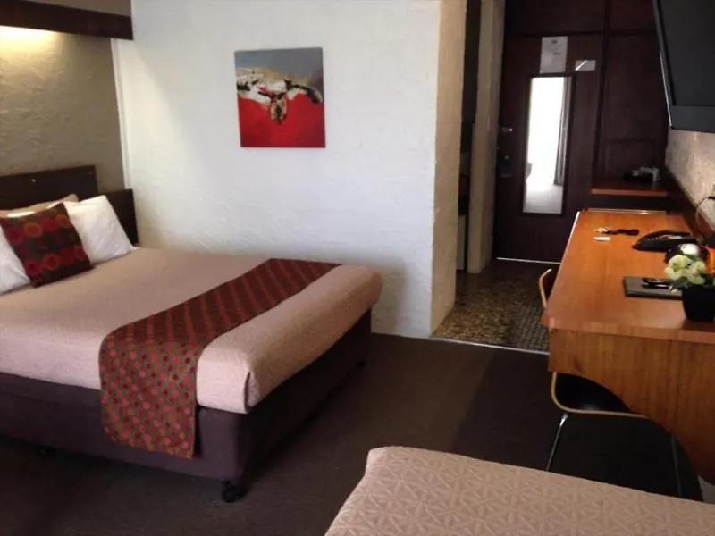 Hamilton Brisbane Airport Hotel